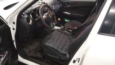Nissan Juke 2011 года, 302 000 км - вид 5