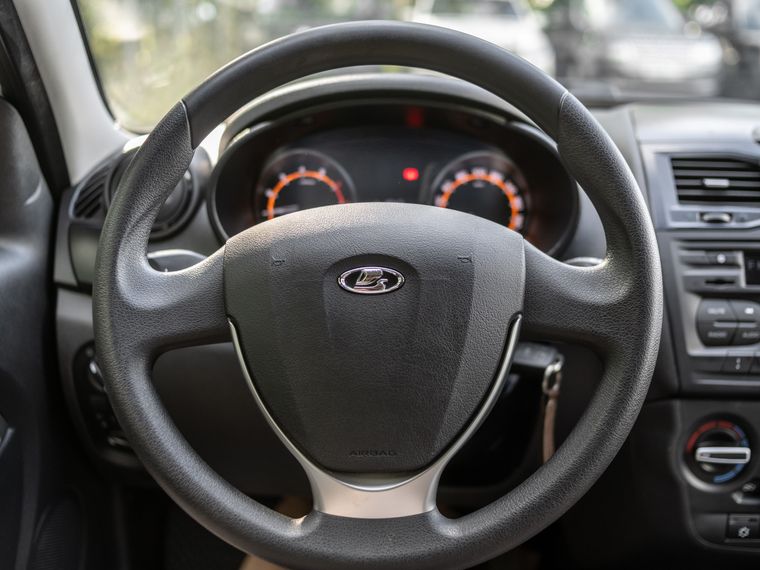 ВАЗ (LADA) Granta 2023 года, 71 374 км - вид 6