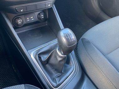 Hyundai Solaris 2017 года, 204 254 км - вид 13