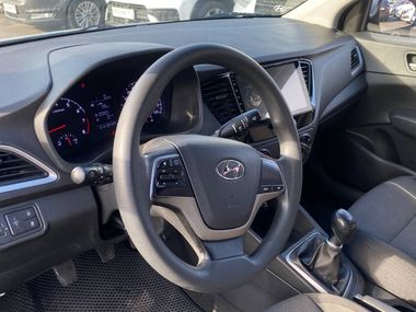Hyundai Solaris 2017 года, 204 254 км - вид 10