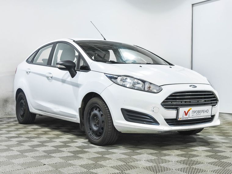 Ford Fiesta 2015 года, 210 036 км - вид 3