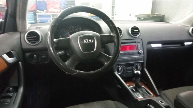 Audi A3 2012 года, 212 676 км - вид 5
