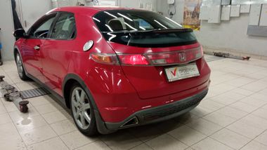 Honda Civic 2007 года, 181 000 км - вид 4