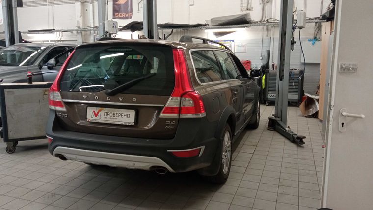 Volvo Xc70 2014 года, 132 881 км - вид 4