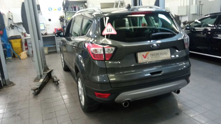 Ford Kuga 2017 года, 142 553 км - вид 4