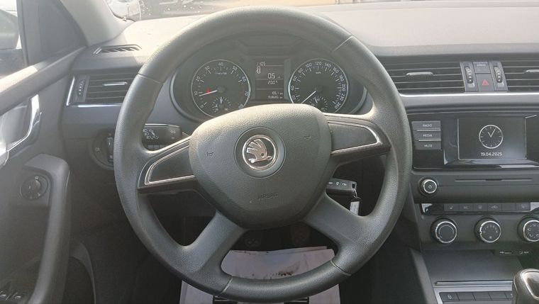 Skoda Octavia 2015 года, 158 634 км - вид 9