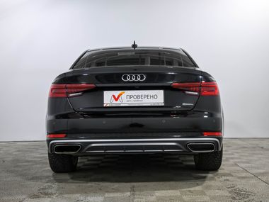 Audi A4 2018 года, 74 992 км - вид 5