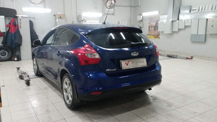 Ford Focus 2014 года, 215 550 км - вид 4