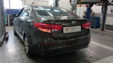 KIA Rio 2015 года, 210 000 км - вид 4