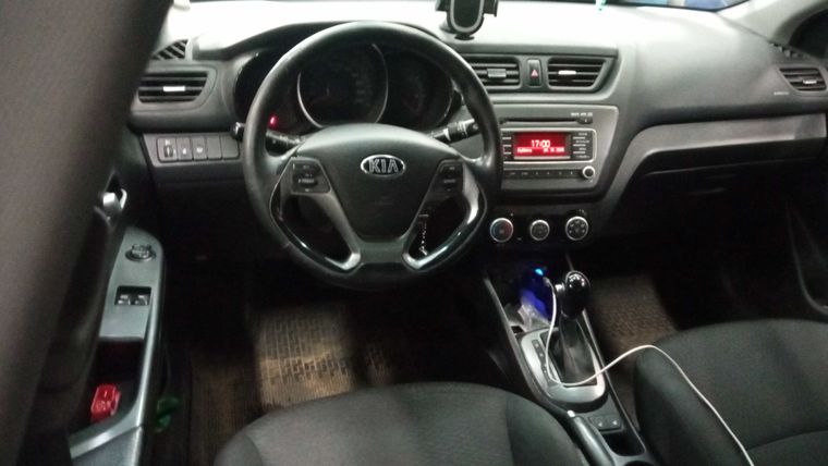 KIA Rio 2015 года, 210 000 км - вид 5