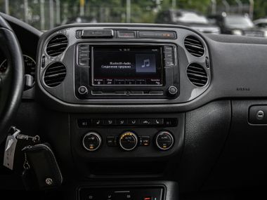 Volkswagen Tiguan 2014 года, 134 240 км - вид 7