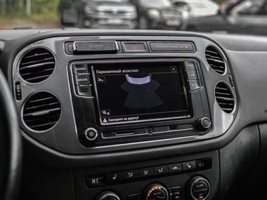 Volkswagen Tiguan 2014 года, 134 240 км - вид 8