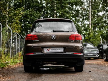 Volkswagen Tiguan 2014 года, 134 240 км - вид 4