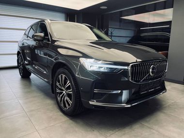 Volvo XC60 2021 года, 42 154 км - вид 4