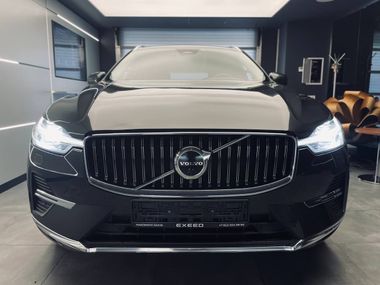 Volvo XC60 2021 года, 42 154 км - вид 3