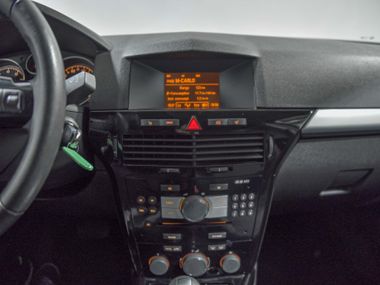 Opel Astra 2014 года, 216 894 км - вид 10