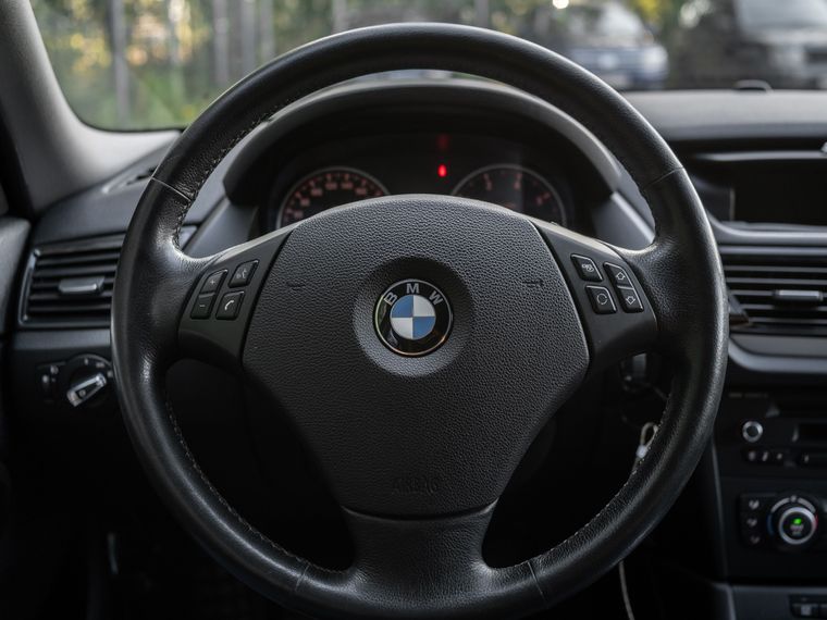 BMW X1 2014 года, 99 317 км - вид 6