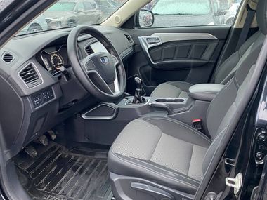 Geely Emgrand X7 2019 года, 48 152 км - вид 15