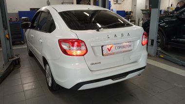 ВАЗ (LADA) Granta 2020 года, 37 079 км - вид 4