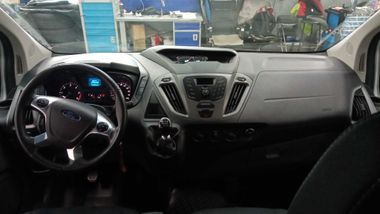 Ford Tourneo Custom 2018 года, 143 664 км - вид 5