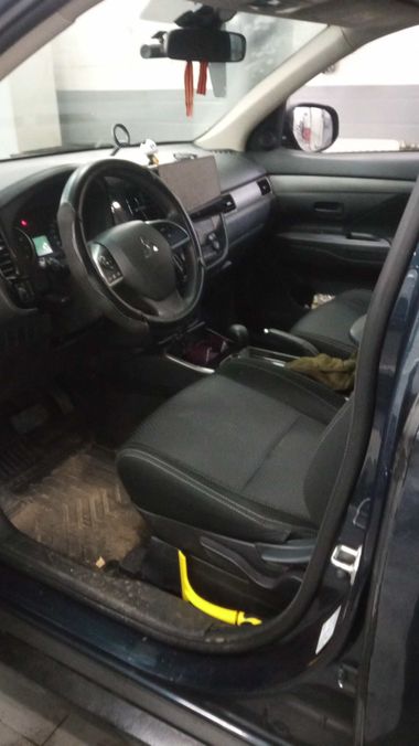Mitsubishi Outlander 2018 года, 166 000 км - вид 5