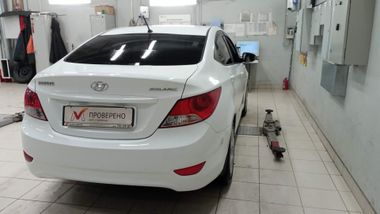 Hyundai Solaris 2013 года, 162 075 км - вид 3