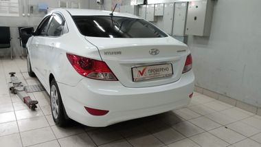 Hyundai Solaris 2013 года, 162 075 км - вид 4