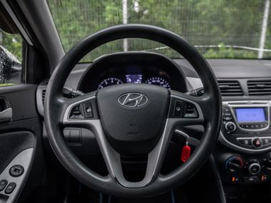 Hyundai Solaris 2013 года, 162 075 км - вид 6
