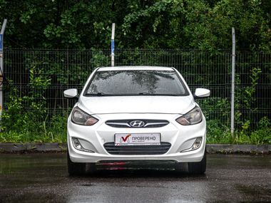 Hyundai Solaris 2013 года, 162 075 км - вид 3