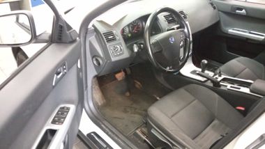 Volvo S40 2010 года, 284 000 км - вид 5