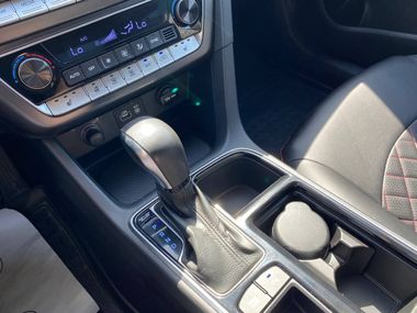 Hyundai Sonata 2019 года, 254 236 км - вид 12