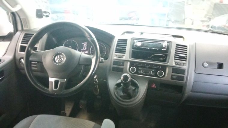 Volkswagen Caravelle 2015 года, 176 151 км - вид 5