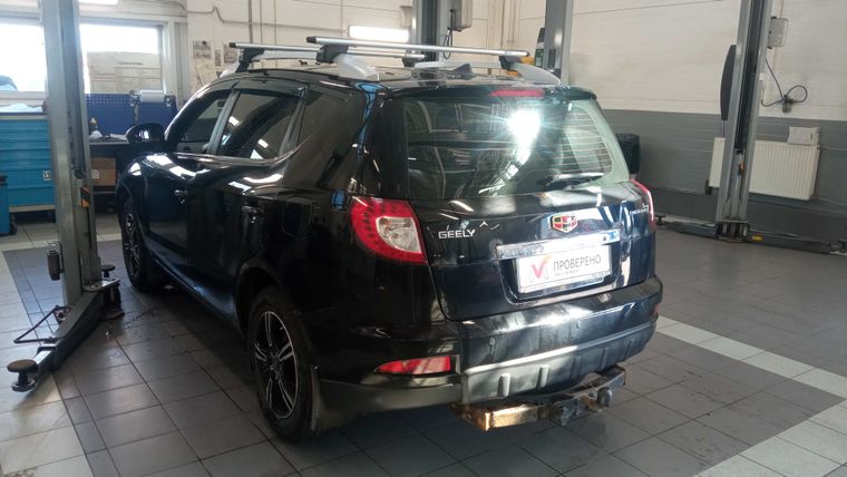 Geely Emgrand X7 2015 года, 66 999 км - вид 4