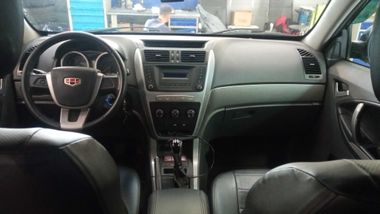 Geely Emgrand X7 2015 года, 66 999 км - вид 5