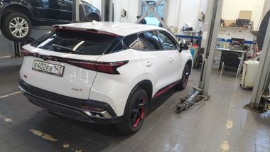 Omoda C5 2023 года, 50 825 км - вид 3