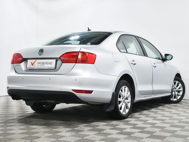 Volkswagen Jetta 2012 года, 312 990 км - вид 4