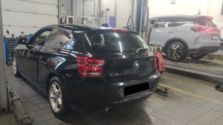 BMW 1 серия 2012 года, 236 310 км - вид 4