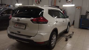 Nissan X-Trail 2020 года, 133 408 км - вид 3