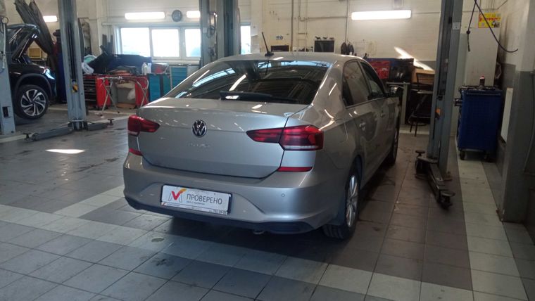 Volkswagen Polo 2021 года, 64 661 км - вид 3