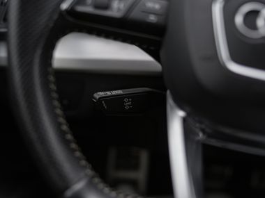 Audi Q5 2017 года, 196 761 км - вид 6