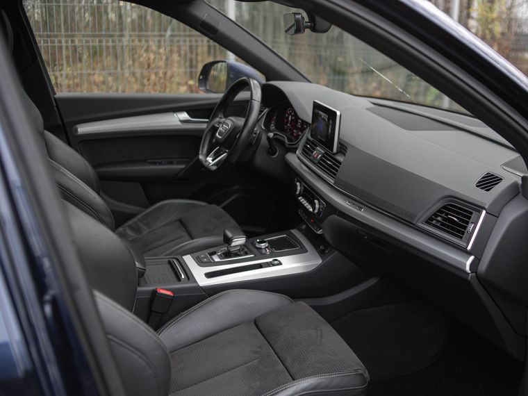 Audi Q5 2017 года, 196 761 км - вид 17