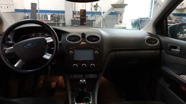 Ford Focus 2008 года, 214 101 км - вид 5