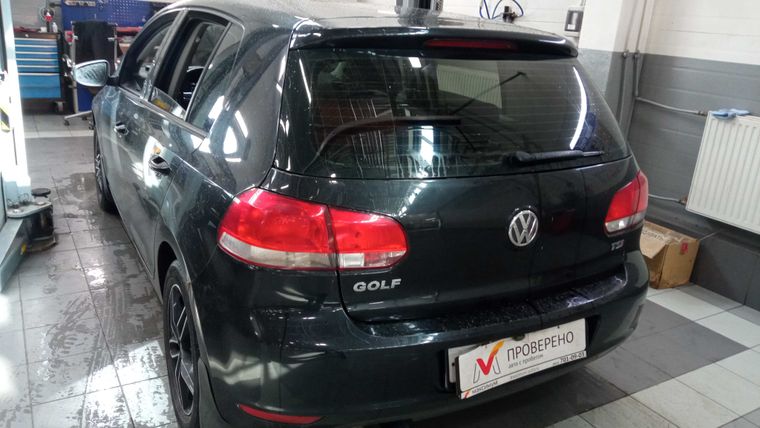 Volkswagen Golf 2012 года, 164 000 км - вид 4