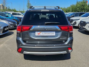 Mitsubishi Outlander 2018 года, 53 989 км - вид 6