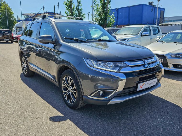 Mitsubishi Outlander 2018 года, 53 989 км - вид 4