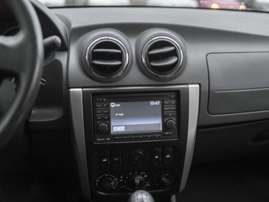 Nissan Almera 2014 года, 206 309 км - вид 7