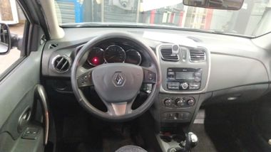 Renault Logan 2018 года, 113 000 км - вид 5