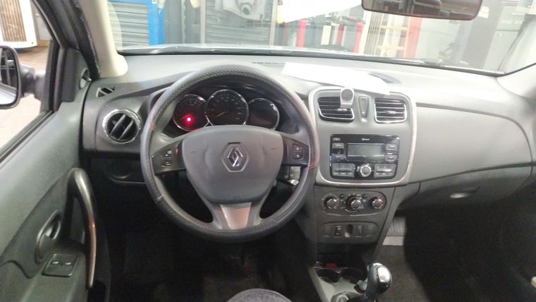 Renault Logan 2018 года, 113 000 км - вид 5