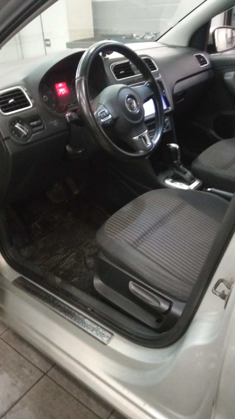 Volkswagen Polo 2013 года, 207 000 км - вид 5 Volkswagen Polo 2013 года, 207 000 км - вид 5