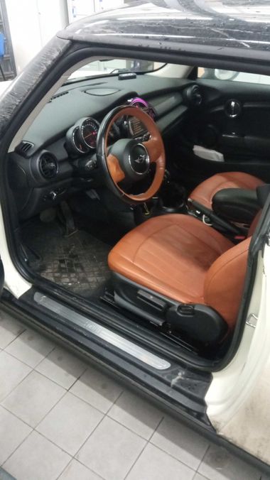 MINI Cooper 2016 года, 100 000 км - вид 5